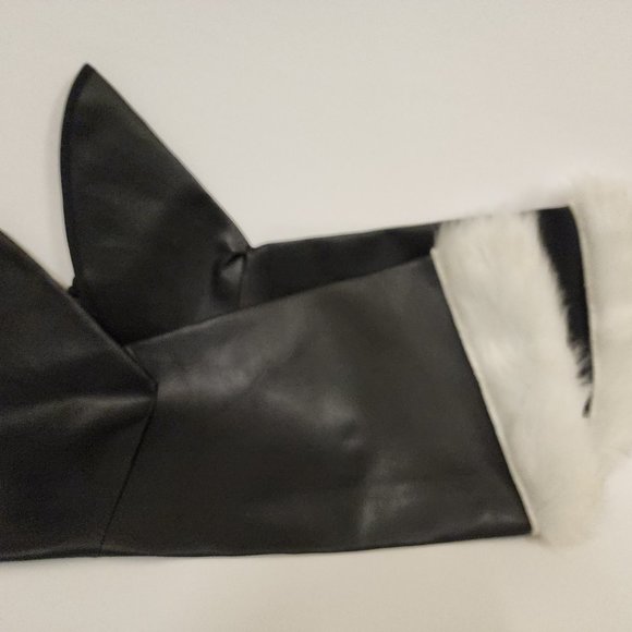 Pair of Black Santa Boot Covers - Picture 4 of 4